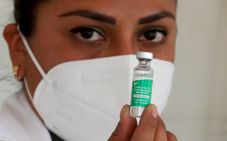 vacuna-serum-astrazeneca-india-mexico
