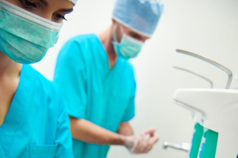 profesionales sanitarios_1200