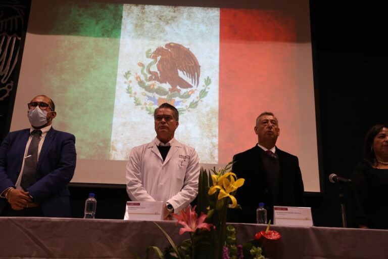 Issste gestiona contratación de medicos