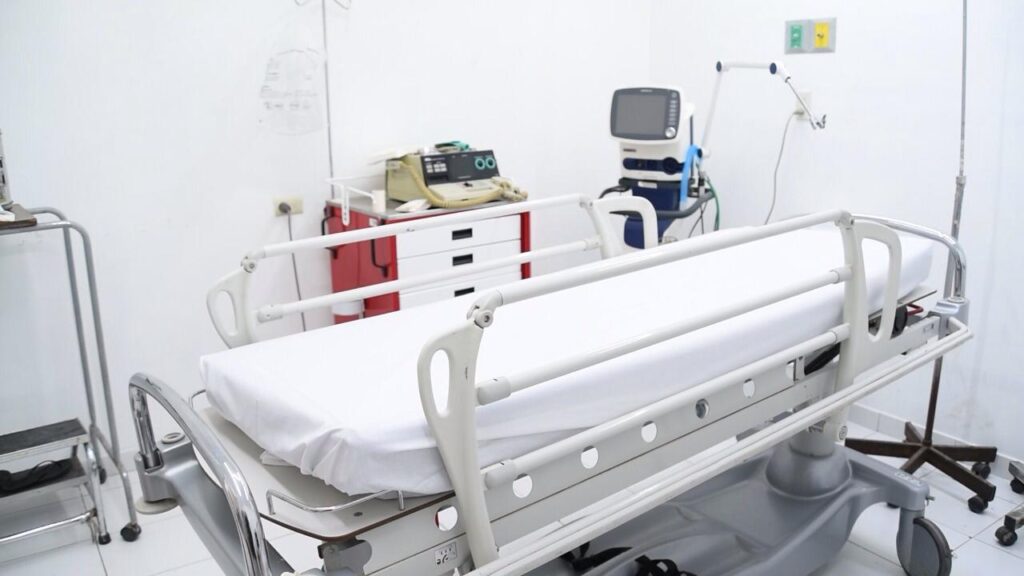 Crean textiles para evitar infecciones en hospitales