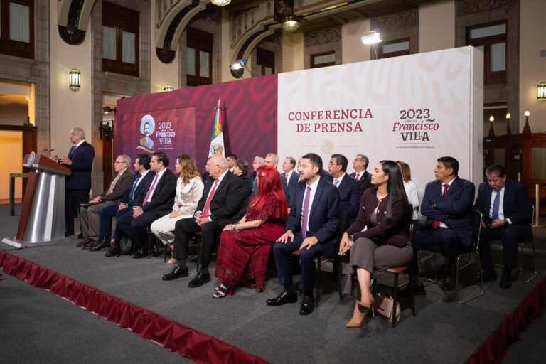2023-10-10-Conferencia-de-prensa-matutina-Palacio-Nacional-Foto-02