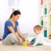 22/06/2017 Aprende a estimular a tu bebé en tu propia casa.

primera idea que debemos tener como padres es que los niños en la etapa de 0 a 2 años tienen una predisposición muy positiva hacia el aprendizaje, puesto que la base con la que cuentan es prácticamente nula. Todo lo que les proporcionemos les va a aportar un desarrollo y una estimulación positiva. Se confirma con esto, una vez más, que son como esponjas, cuentan con una plasticidad cerebral tan grande que hace que sean capaces de aprender a ritmos que incluso a los adultos en ocasiones nos sorprenden.

SOCIEDAD
ISTOCK