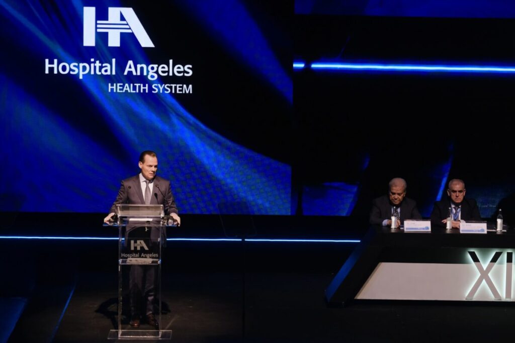 Olegario Vázquez Aldir, director general de Grupo VAZOL, destacó el éxito del XI Congreso Médico Angeles en Guadalajara, Jalisco.